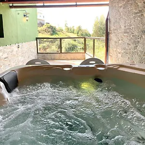  Сasa de vacaciones Encantadora Casa Rural En Moya Con Jacuzzi Y Barbacoa España